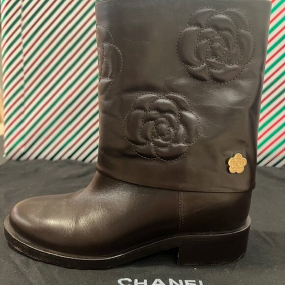 CHANEL Camellia Leather Mid-Calf Boots – Size 38.5 - Picture 7 of 16